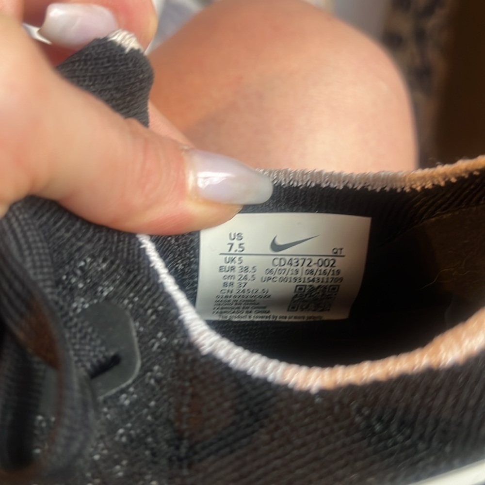 Nike Womens React Infinity Running Flyknit Shoes … - image 5